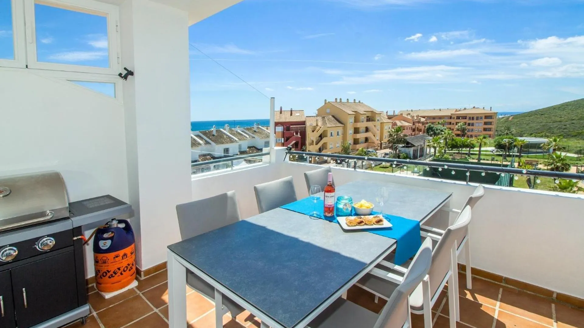 Perfect Beachside Penthouse Manilva 0*,  Spain